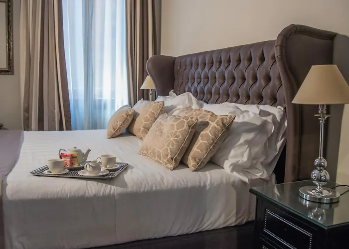Monte Cenci Otel