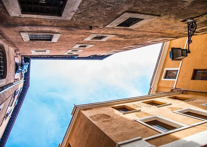 Monte Cenci Otel